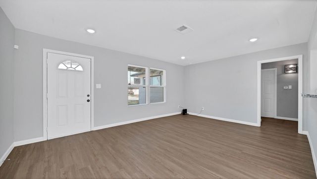 5710 Southseas Street, Houston, TX 77033