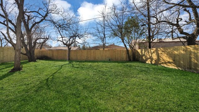 5710 Southseas Street, Houston, TX 77033