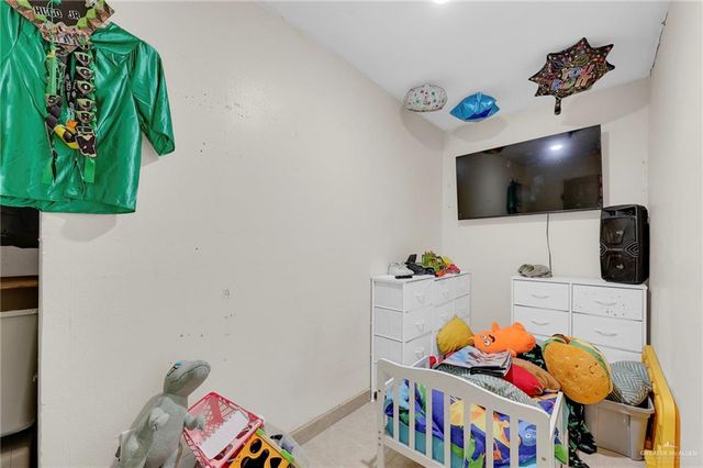 524 E Fannin Avenue, Alamo, TX 78516