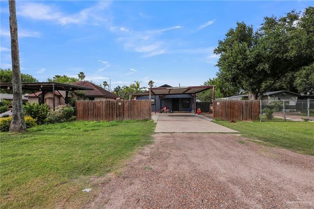 524 E Fannin Avenue, Alamo, TX 78516