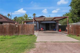 524 E Fannin Avenue, Alamo, TX 78516