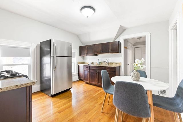 355 Highland Avenue 3, Somerville, MA 02144