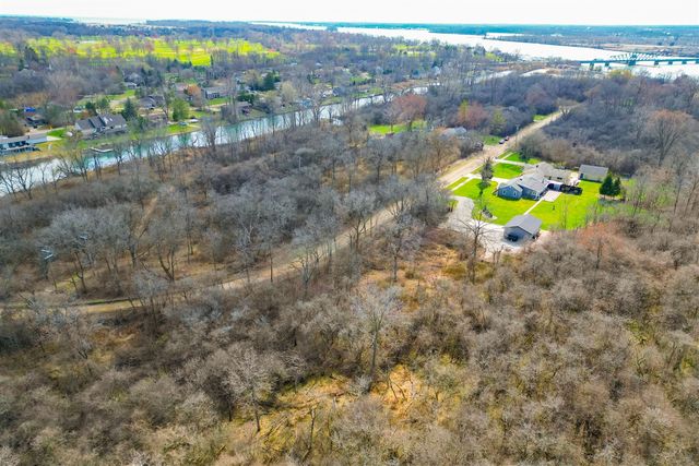 000 Marlborough, Grosse Ile, MI 48138