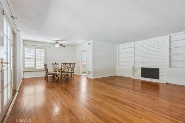 17213 Gault Street, Lake Balboa, CA 91406