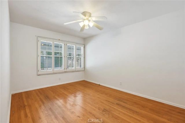 17213 Gault Street, Lake Balboa, CA 91406