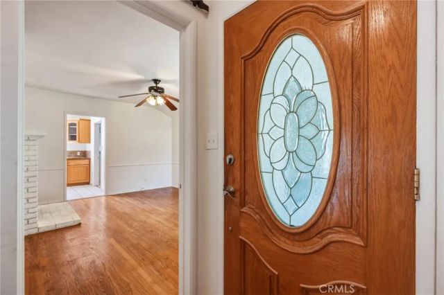 17213 Gault Street, Lake Balboa, CA 91406
