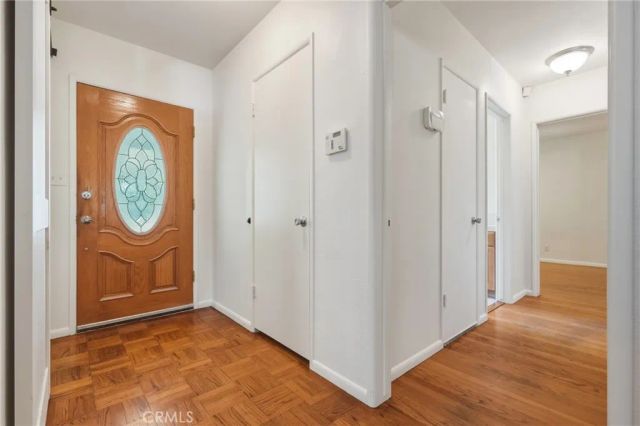 17213 Gault Street, Lake Balboa, CA 91406