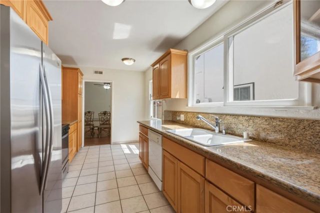 17213 Gault Street, Lake Balboa, CA 91406