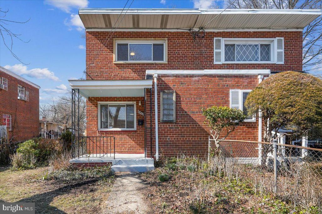 8422 12TH AVE, Silver Spring, MD 20903