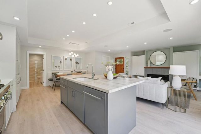 314 Outer Circle, Redwood City, CA 94062