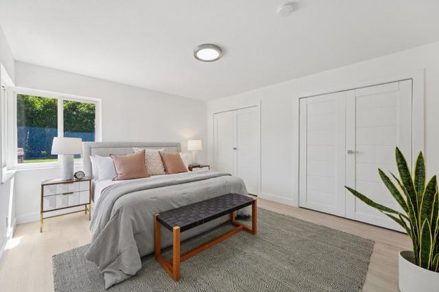 314 Outer Circle, Redwood City, CA 94062