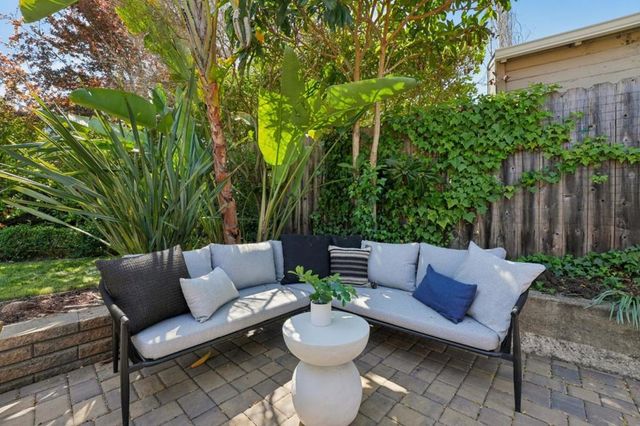 314 Outer Circle, Redwood City, CA 94062