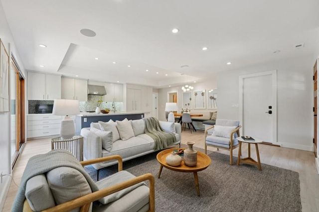 314 Outer Circle, Redwood City, CA 94062