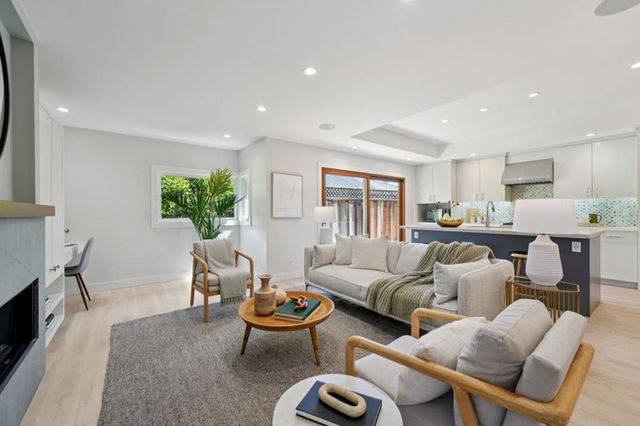 314 Outer Circle, Redwood City, CA 94062