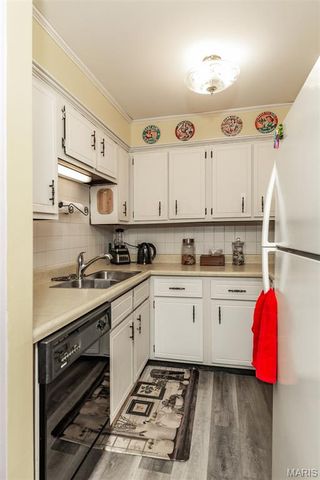 5259 Cedarstone Court A, St Louis, MO 63129