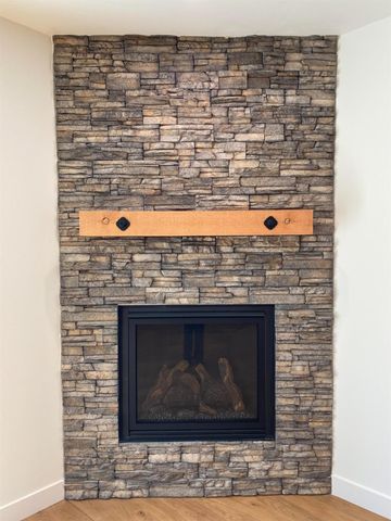 5379 Crestline Dr, Foresthill, CA 95631