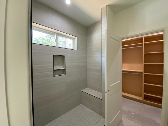 5379 Crestline Dr, Foresthill, CA 95631