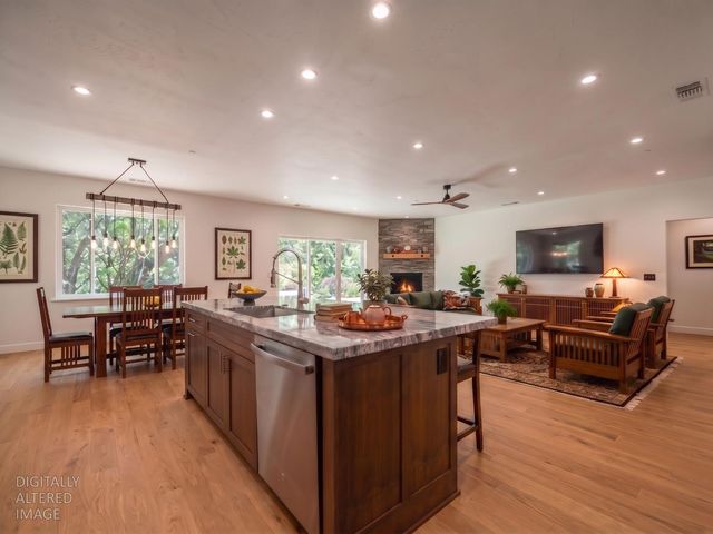 5379 Crestline Dr, Foresthill, CA 95631