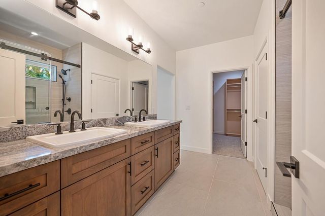 5379 Crestline Dr, Foresthill, CA 95631