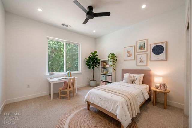 5379 Crestline Dr, Foresthill, CA 95631