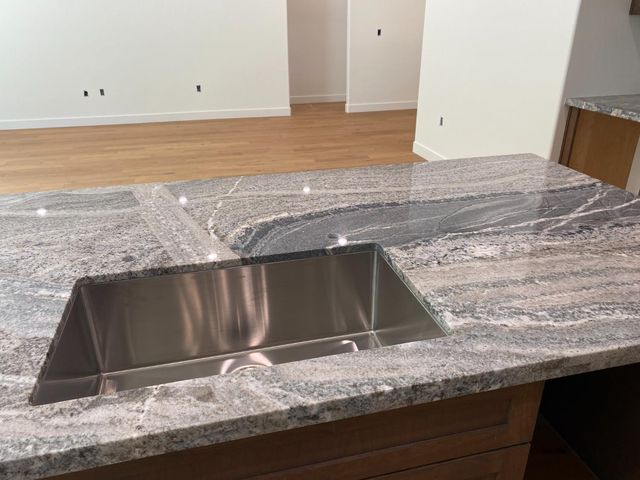 5379 Crestline Dr, Foresthill, CA 95631