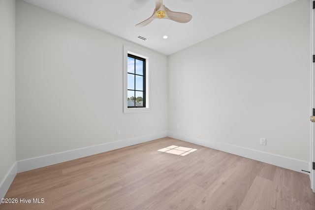 103 Dragonfly Lane, Hampstead, NC 28443