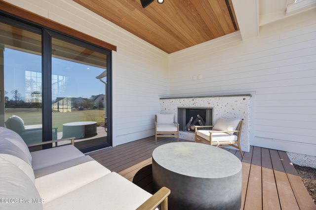 103 Dragonfly Lane, Hampstead, NC 28443