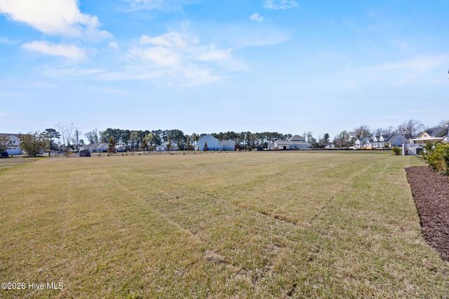 103 Dragonfly Lane, Hampstead, NC 28443