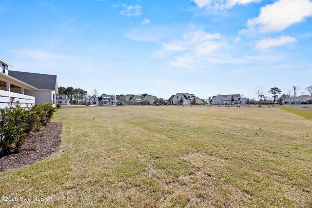 103 Dragonfly Lane, Hampstead, NC 28443