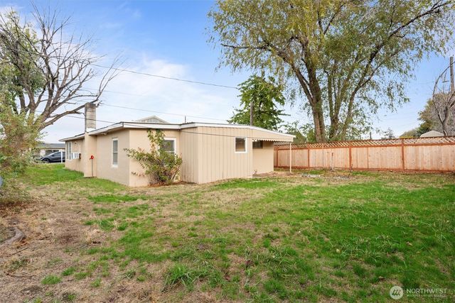 19160 NW Franklin Street, Soap Lake, WA 98851