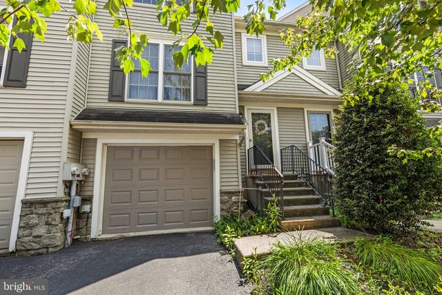 106 BANYAN CIRCLE DR, Lancaster, PA 17603