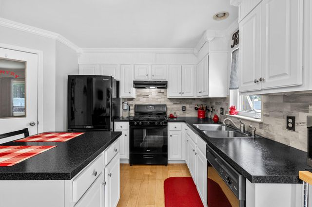 106 BANYAN CIRCLE DR, Lancaster, PA 17603