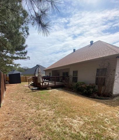 5704 John Hancock Dr., Benton, AR 72019