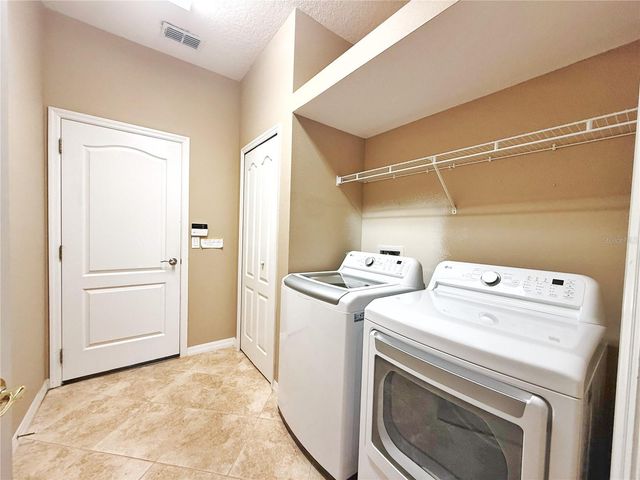 2222 CAXTON AVENUE, Clermont, FL 34711