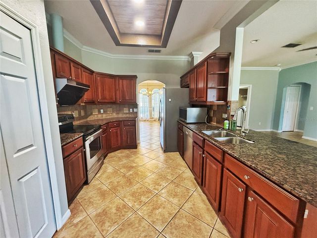 2222 CAXTON AVENUE, Clermont, FL 34711