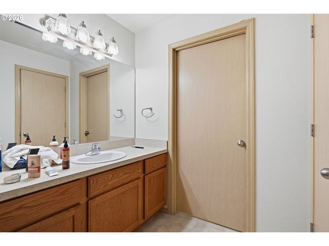 10408 Ne 119TH St, Vancouver, WA 98662