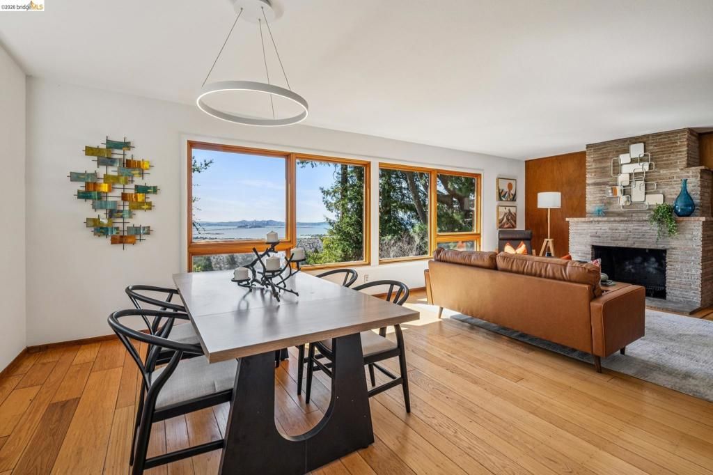 Image 16 of property listing at 1100 Miller Ave, Berkeley, CA 94708