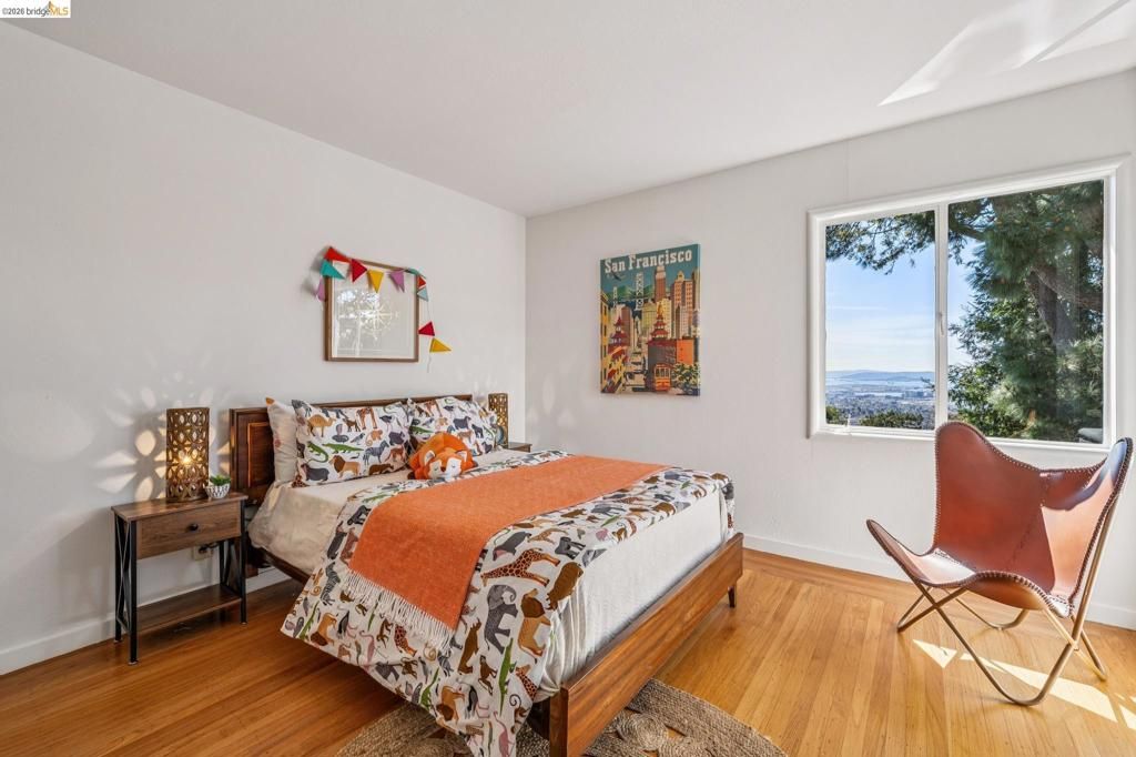 Image 26 of property listing at 1100 Miller Ave, Berkeley, CA 94708