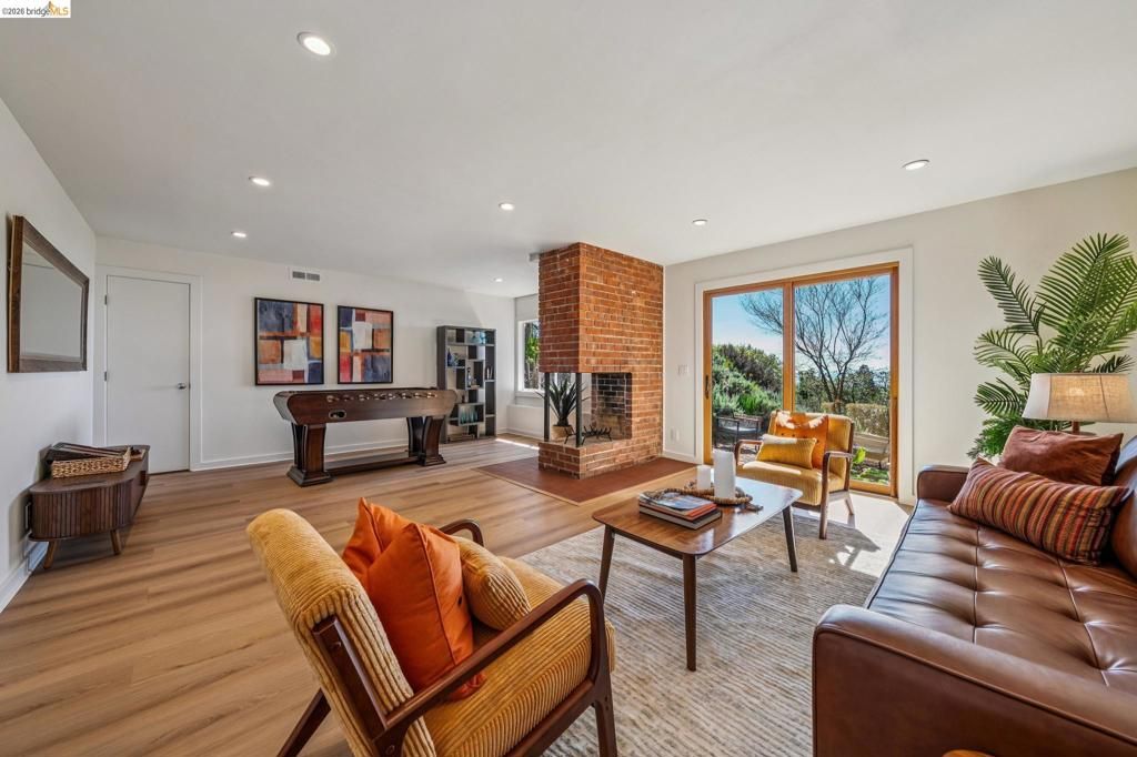 Image 36 of property listing at 1100 Miller Ave, Berkeley, CA 94708