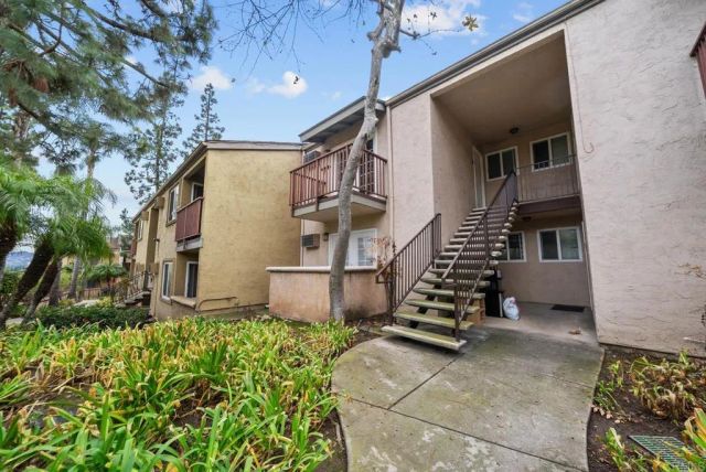 1280 W Main Street 15, El Cajon, CA 92020