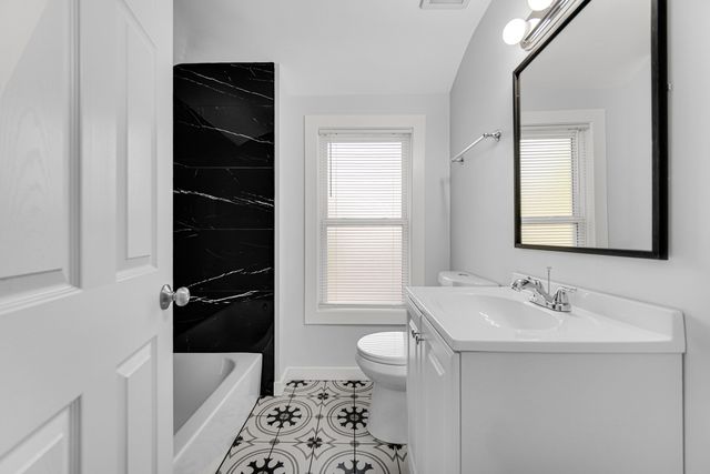 14521 S Michigan Avenue, Riverdale, IL 60827