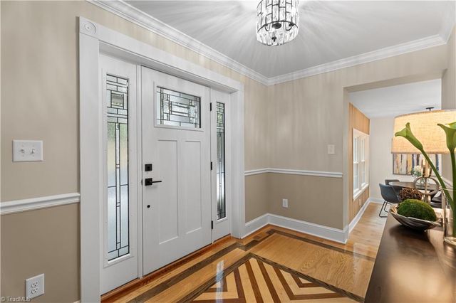 1365 Reynolda Road, Winston-salem, NC 27106