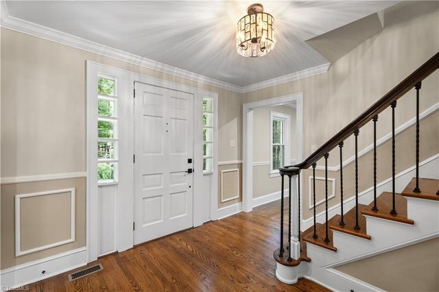 1365 Reynolda Road, Winston-salem, NC 27106