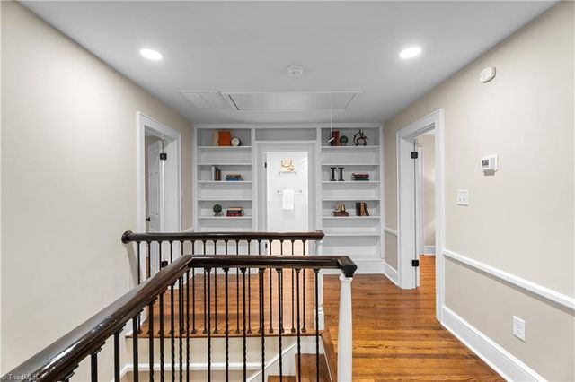 1365 Reynolda Road, Winston-salem, NC 27106