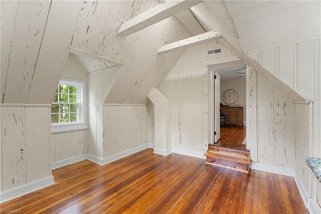 1365 Reynolda Road, Winston-salem, NC 27106