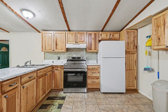 20 Bates Creek Road, Murphy, NC 28906