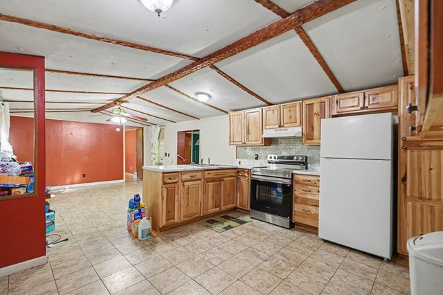 20 Bates Creek Road, Murphy, NC 28906