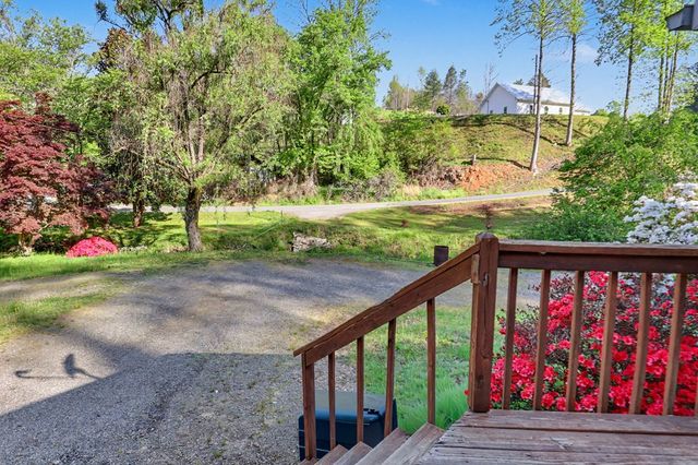 20 Bates Creek Road, Murphy, NC 28906