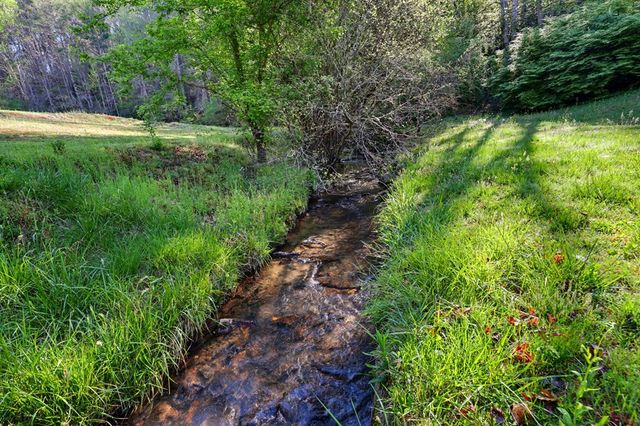 20 Bates Creek Road, Murphy, NC 28906