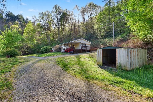 20 Bates Creek Road, Murphy, NC 28906